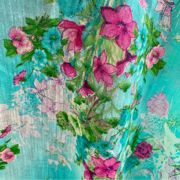 Floral sheer Poncho with Scarf - Picture 7 of 8